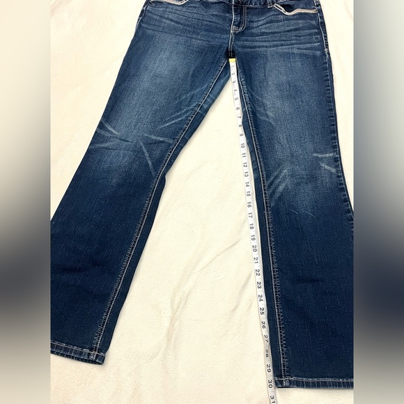 Maurices Women’s Dark Blue Denim Boot Cut Jeans w Faux Back Pockets Size 11/12 - Picture 7 of 16